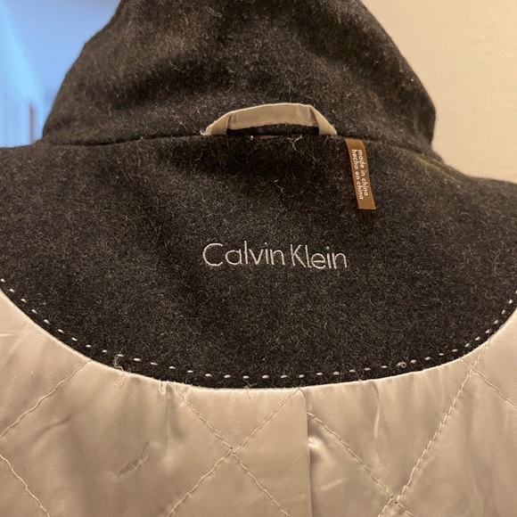 Calvin Klein hooded coat - Picture 4 of 8
